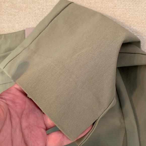 NWT Chicos So Slimming Pants - Picture 7 of 8